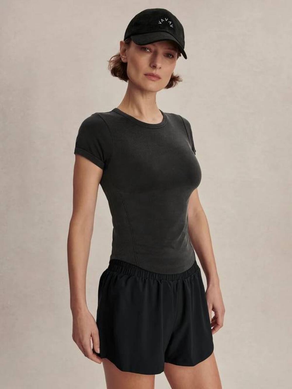 Varley Casper Seamless Tee Shirt in Black XS